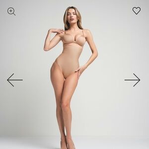 NWT SKIMS Body CORE SCULPT HIGH-WAISTED BRIEF SIZE SMALL In Clay